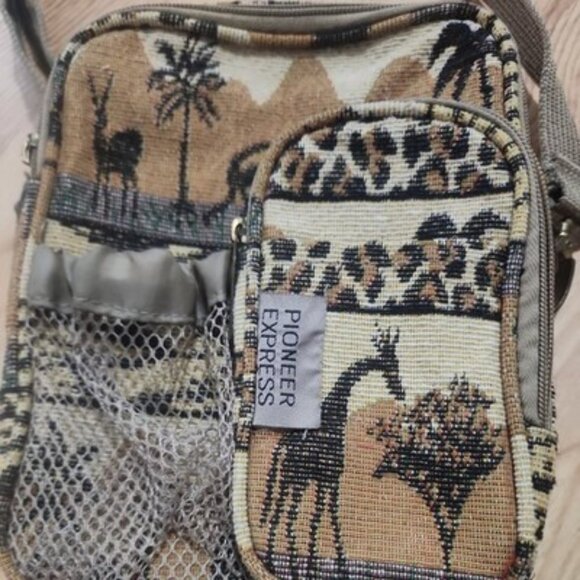 Tapestry Travel Bag Purse Crossbody Shoulder Zip Close pockets safari animals - Picture 2 of 11